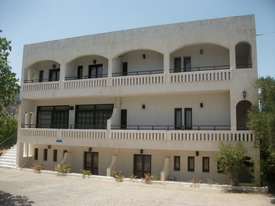 Efi Hotel Malia Exterior foto